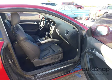 2012 Audi A5 2.0T Premium z USA, uszkodzony, nr VIN WAULFAFR7CA001309